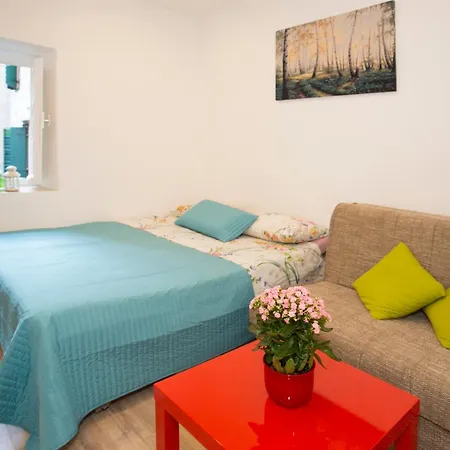 Dionis Unesco Luxury Apartment Split