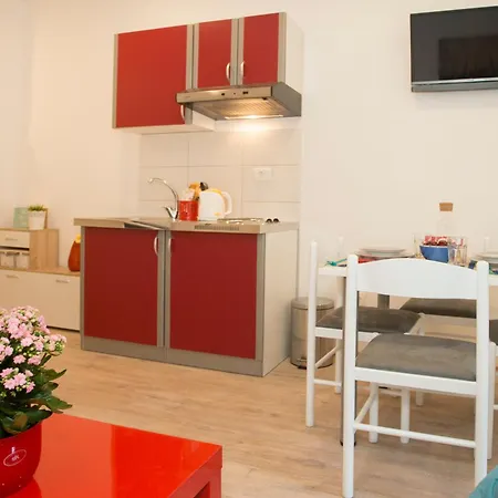 Dionis Unesco Luxury Apartment Split