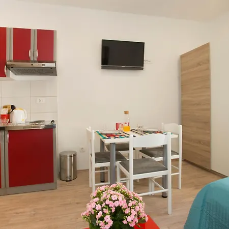 Apartment Dionis Unesco Luxury