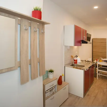 Dionis Unesco Luxury Apartment Split
